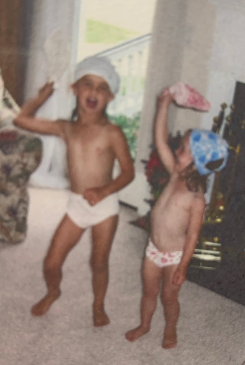 anna_gill20's tweet photo. happy bday to my day 1 bestie❤️beyond grateful to have had a sister like you and can’t wait to stand by your side this summer when u say i do 🥺😭 love you more than u know @adrianelsie_14 https://t.co/ke46Ncup4H