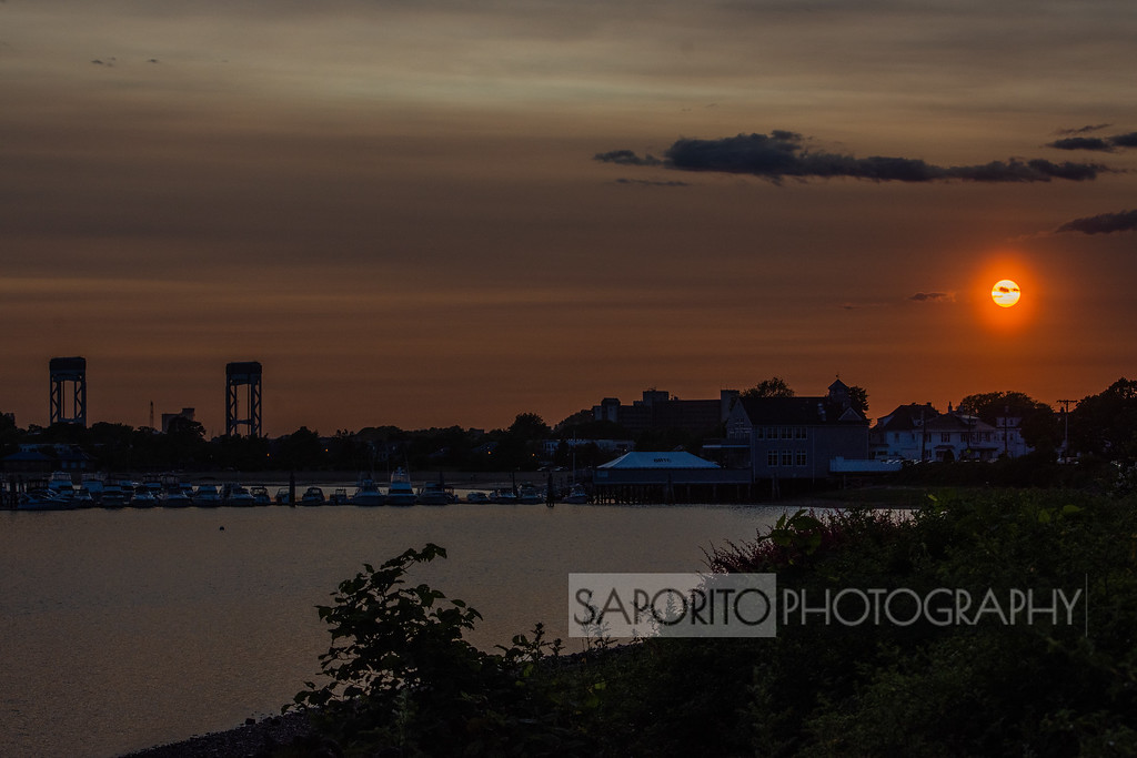 MichaelSaporit2's tweet image. Dusk and Dawn#eastboston #dusk #sunsethttps://zcu.io/6wqb