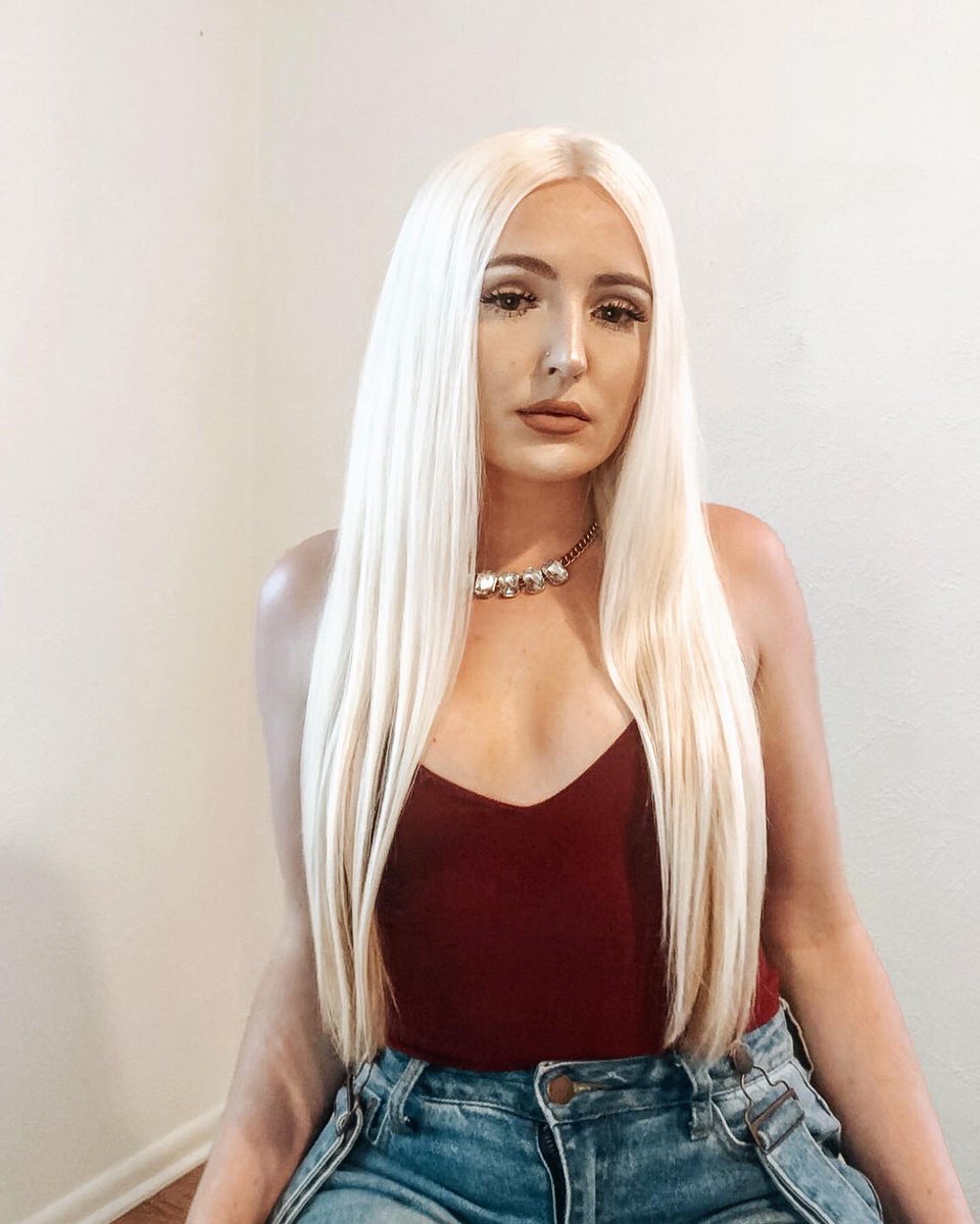JayceRayWomack's tweet photo. NEW HAIR, WHO DIS?👑 https://t.co/UqtU9lnOeQ