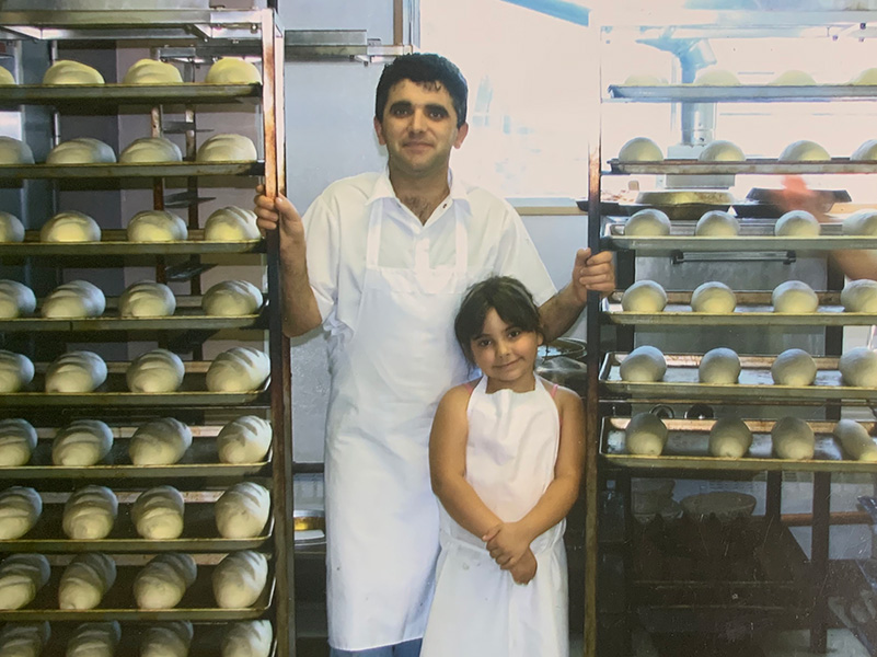 TeamAlbanians's tweet photo. In 1999, the Duraj family was among over one million refugees to flee Kosova during the war.

Today, in the face of COVID-19, the family's bakery is giving back to the community. Bread is being delivered around Calgary, Canada to seniors and others in need. 

#StrongerTogether ❤️ https://t.co/kvt2d0ZeOs