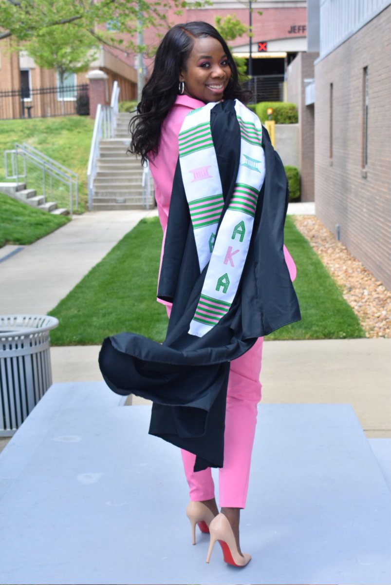 notdaniii's tweet photo. Oh..I was gonna be extra for graduation anyway cause that’s just how I am ✨💕 Corona wasn’t stopping this Master’s degree!! https://t.co/9yc9qK7Ln8