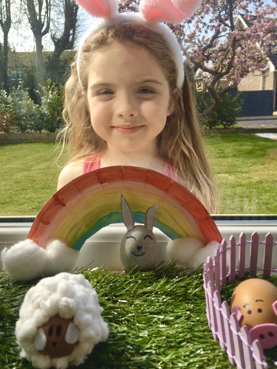 audreycambs's tweet photo. @better_studio @Hobbycraft #SpreadingCreativity a colourful Easter Eggs display made by My daughter! An egg citing rabbit, an egg citing sheep and an eggocentric piggy - Happy Easter ❌🌈 https://t.co/XZKGflUGKN