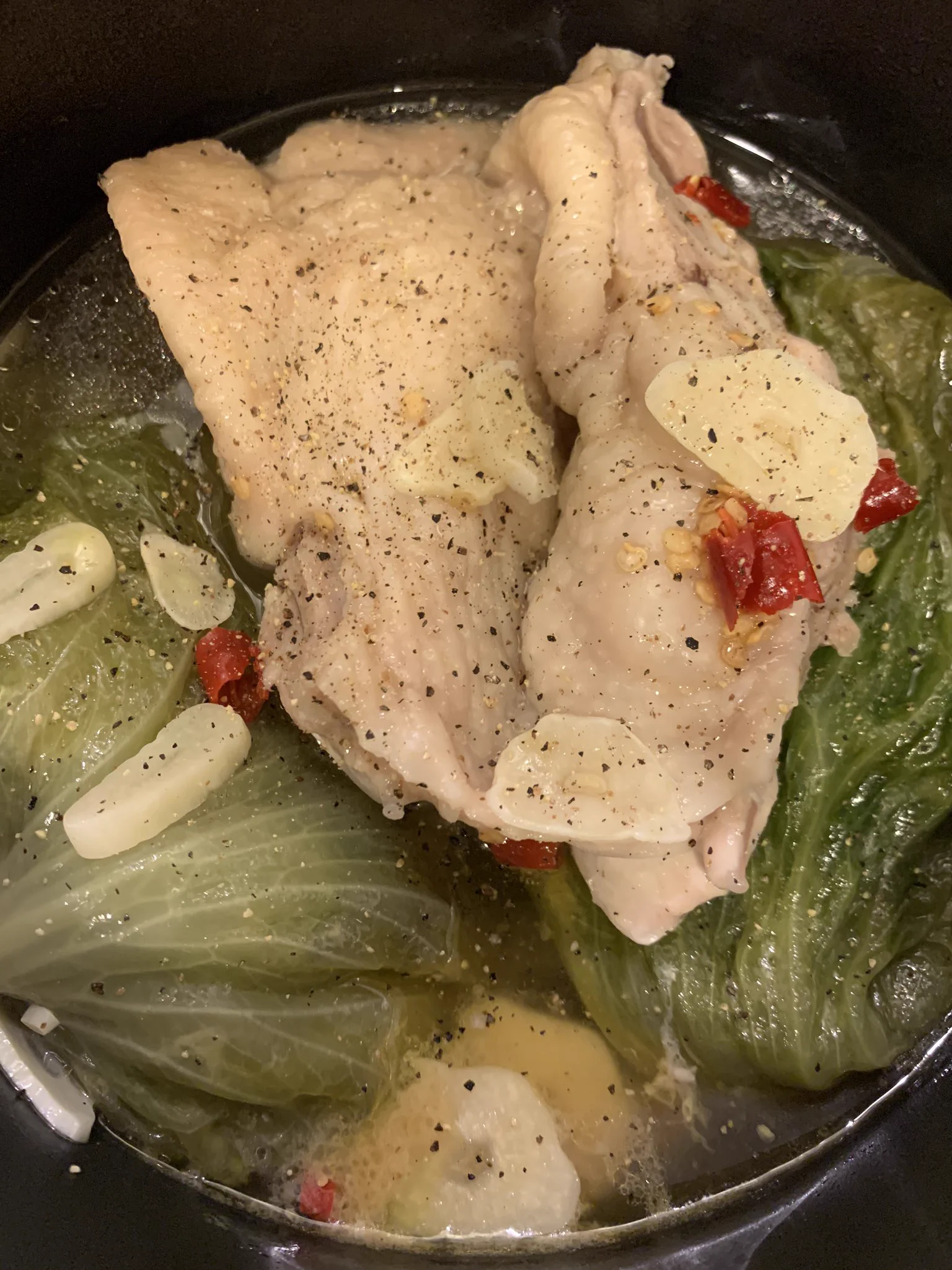 自炊力が成長してるｗｗ自分が作ったと信じられないくらい美味しいけど簡単にできる「洋風レタス鶏鍋」