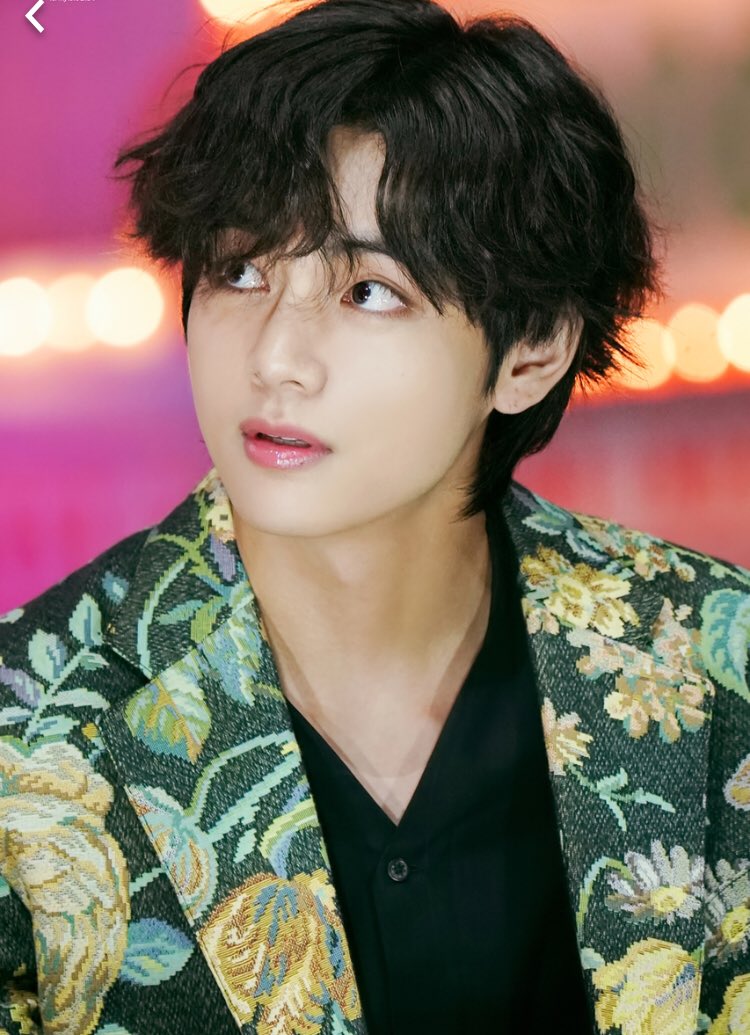 Taehyung stans do not open this thread. i warned you all.