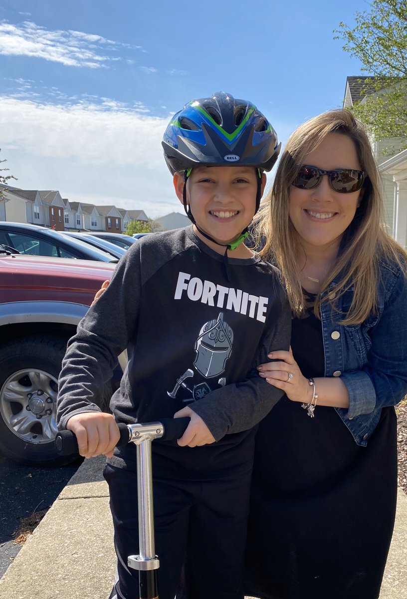 juliemiller1130's tweet photo. It’s been a great day celebrating my birthday...quarantine style! Nothing better than spending the day with my 2 favorite guys! #hello38 https://t.co/orbPuyv5Yx
