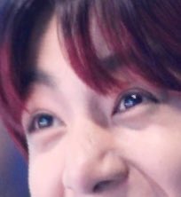 jungkook’s sparkly galaxy eyes; a thread  @BTS_twt