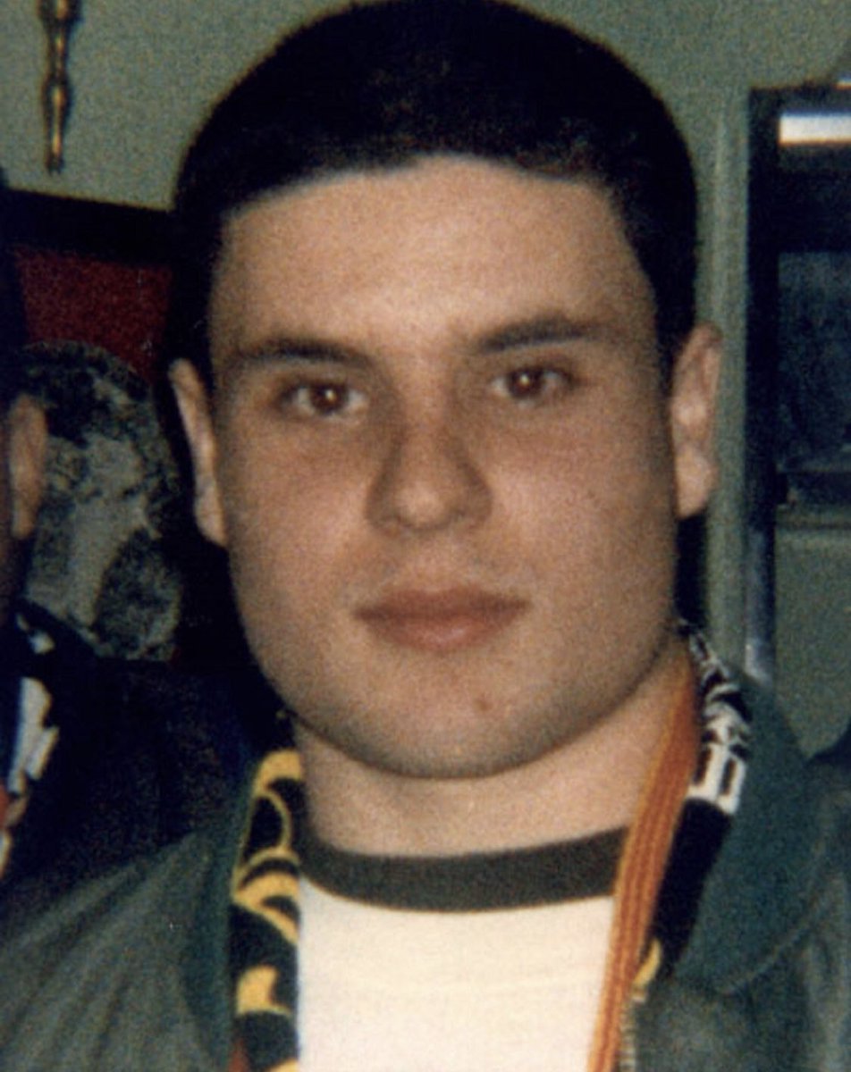 Avui fa 27 anys que et van assassinar.
La lluita continua. #NiOblitNiPerdo #GuillemAgullo