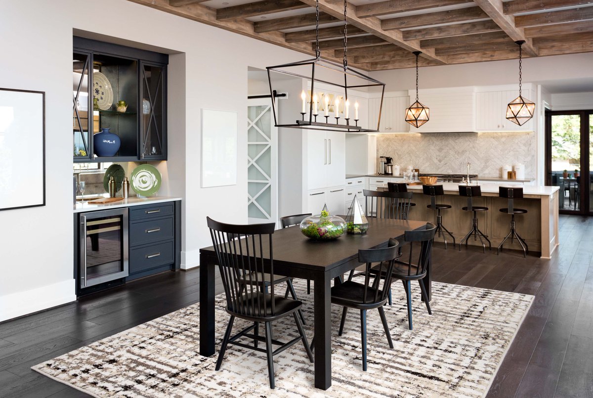 Resist the urge to fill your entire room with an area rug. Leave a bit of room around the outer edges to create a spotlight on your gorgeous furniture and decor.

Want more? Check out our design #tips from Robyn Branch on our blog: ow.ly/8Cqn50x1Fvc.