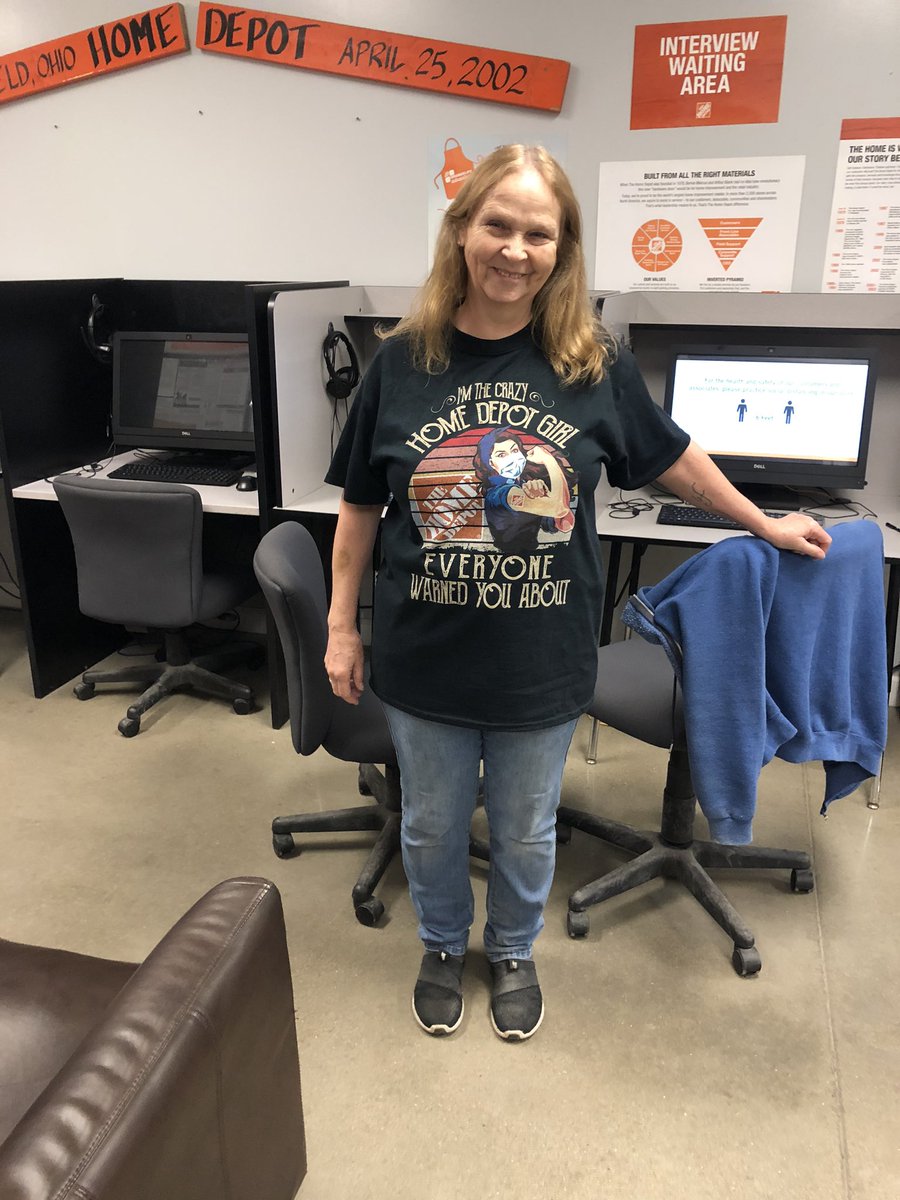 Tammy in plumbing repping HD hard today 😎💪 So proud of the way this team is taking care of our community and each other! #3867pride #swagger #oneteamonedream #wecandoit #wineveryday #D187dreamteam @GardnerD187 <a href="/kelly_broyles/">Kelly Broyles</a> <a href="/jonforeman35/">Jon Foreman</a> <a href="/mr_marker10/">Matthew Marker</a>