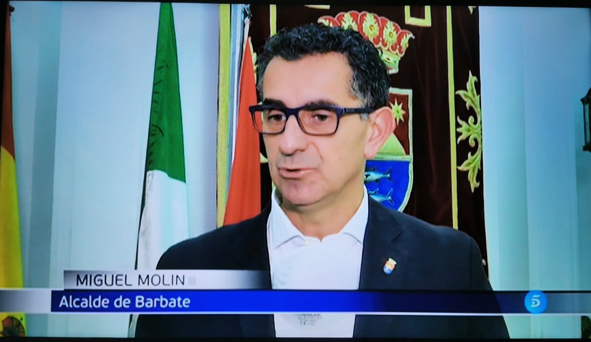 Otra vez más, noticias que si hablan de #Andalucía es para sacar saetas a calles vacías, o casos como el de #Barbate, sin casos #COVID19 y donde sacan a su alcalde omitiendo el partido al que pertenece <a href="/AndaluciaxSi/">Andalucía Por Sí - Andalucistas</a>, y no nan más datos de la Comunidad, como si no existiera...