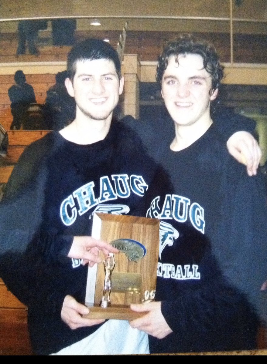 chris devine tweet media