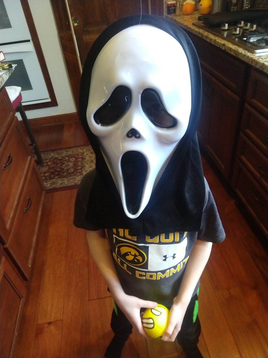 Day 28: figured out the perfect mask for 6 y.o. to both contain droplets *and* keep people at least 6 feet away.