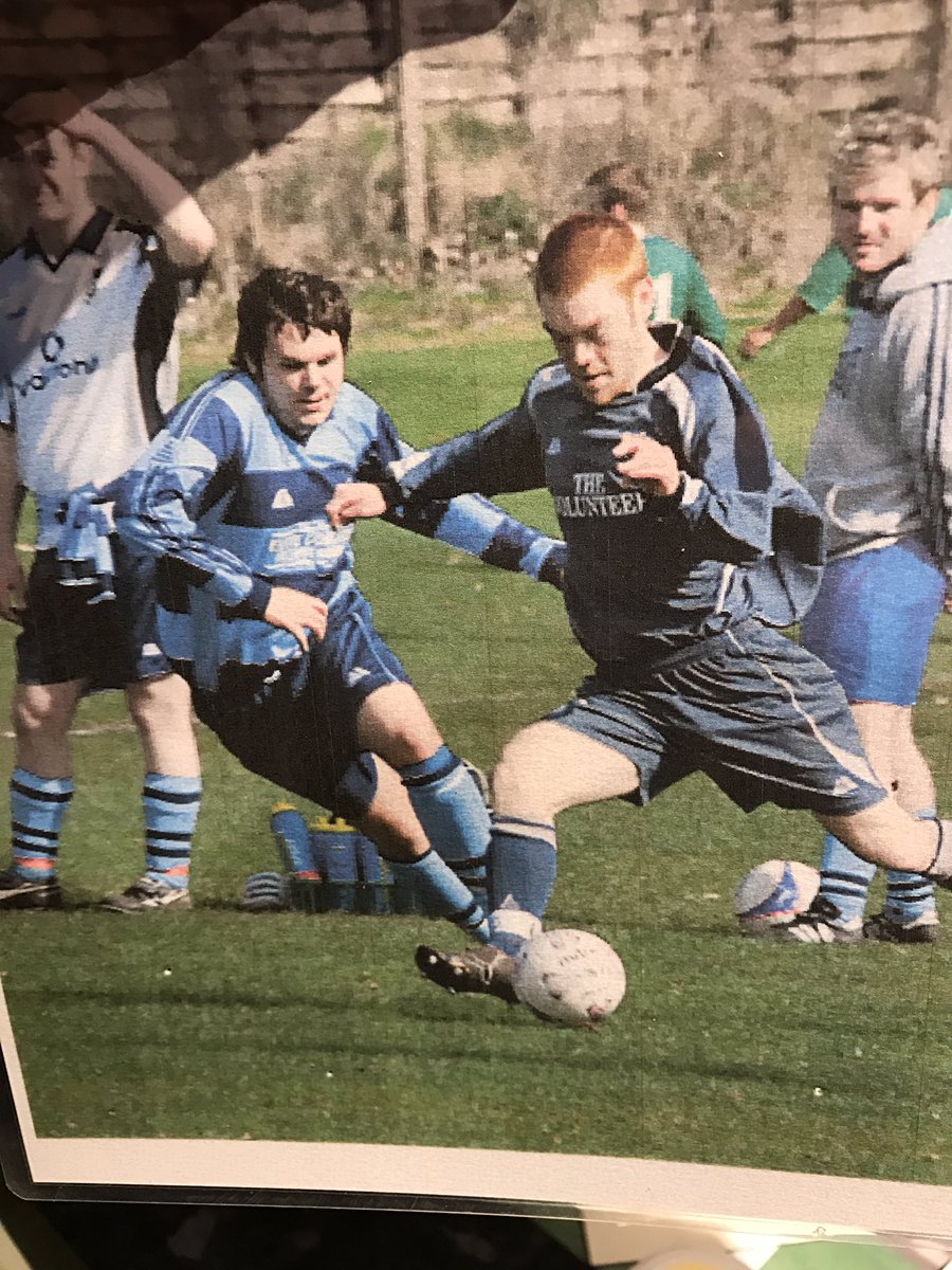 samosullivan08's tweet photo. Thanks @joesully8 if you’re a football person please join the challenge of posting a football photo.
Once nominated you have 24h to post a picture of yourself as a player or donate £30 to charity.3 players @paulalcock88 @DnewtDan @beefo86 https://t.co/2vMKx7en0Q