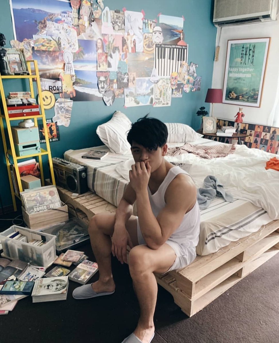 Someone's grumpy about cleaning up 🤭
