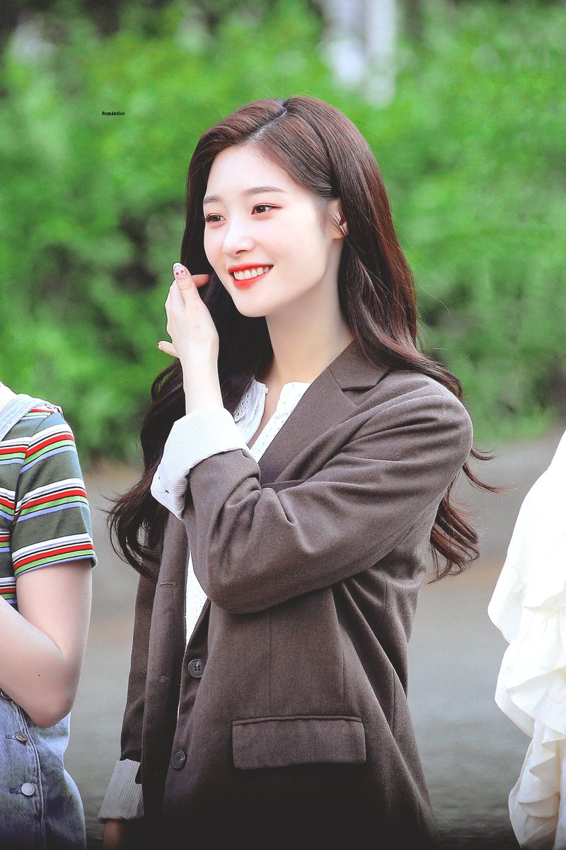 chaeyeon (dia)