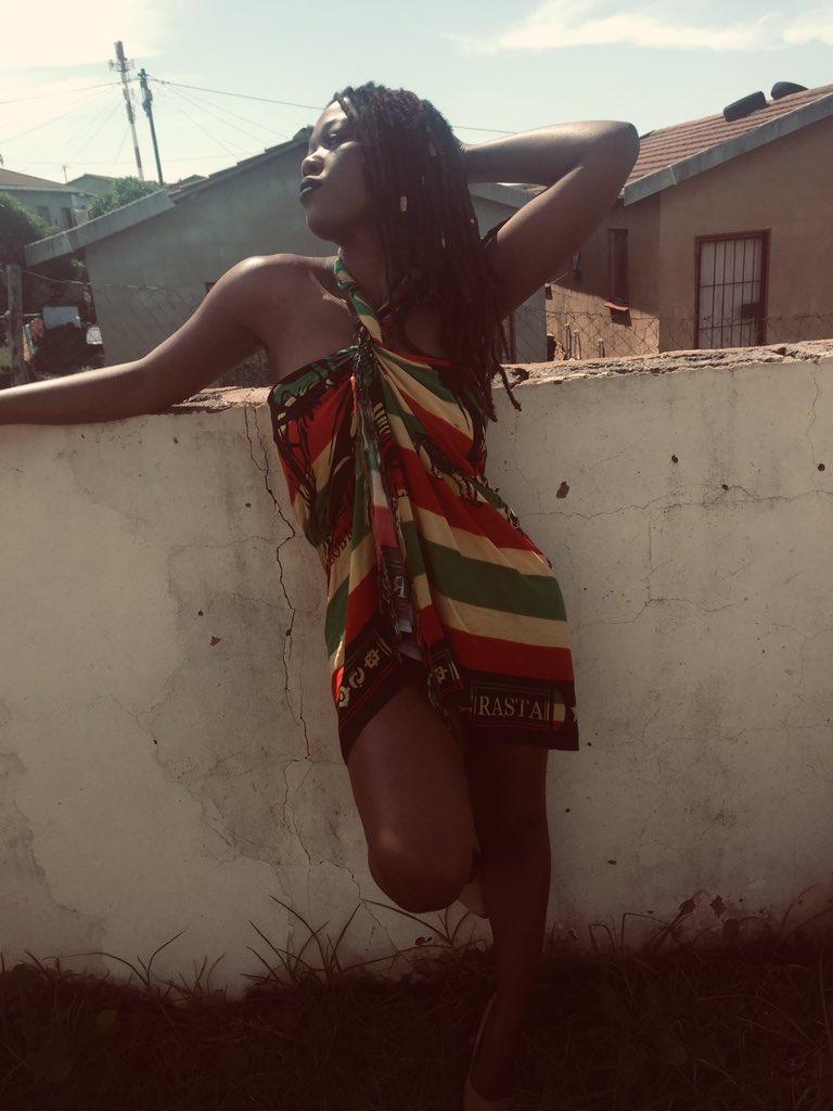 iam_saneh's tweet photo. #rasta #TheWayNgingakhona #dreadgoddess https://t.co/Bdl3gxeuyz