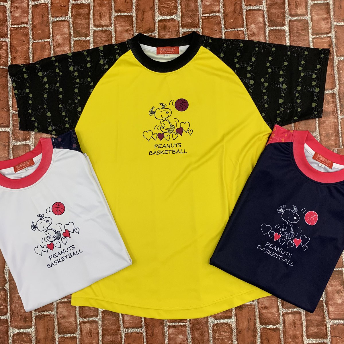 Baller S Funabashi Pnu 1631 昇華tシャツ Color White Michigan R Navy Size S M Price 4 700 Tax Member S 4 230 Tax スヌーピー社とコラボブランドpeanutsより 商品が登場 ハートとスヌーピーが散りばめられたかわいい1枚です 通信販売承り