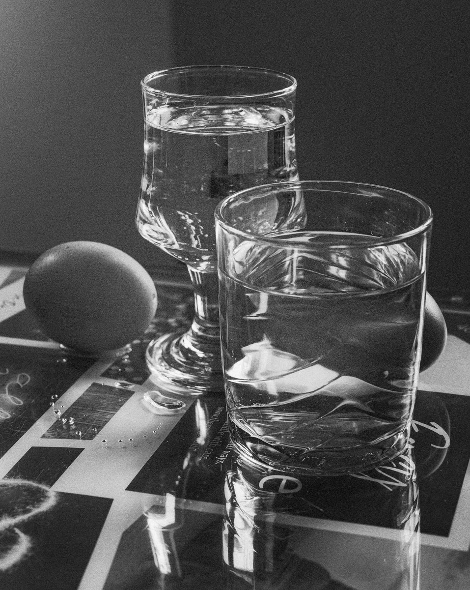 timm_burgess's tweet photo. #tedforbes The Art of Photography assignment which he has chosen as available light. And in the style of Josef Sudek. #josefsudek https://t.co/SJT9hV80y3