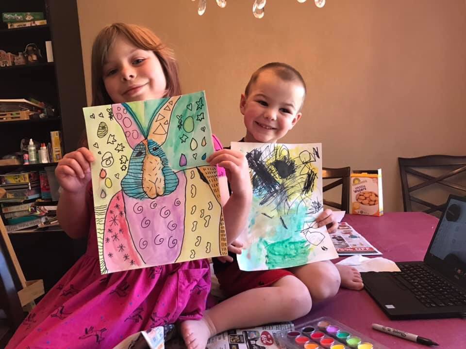 DRPDkids's tweet photo. What a fun art class with @carriecurranart !!  Please show us your bunnies 🐰! Here are some pics we received and we LOVED THEM! #BetterTogether #CarrieCurranArtStudio #DrLibbyDDS #DrBobby #OnlineArtClass #StayHome #DontRoam https://t.co/VJ4rJ9KlkH