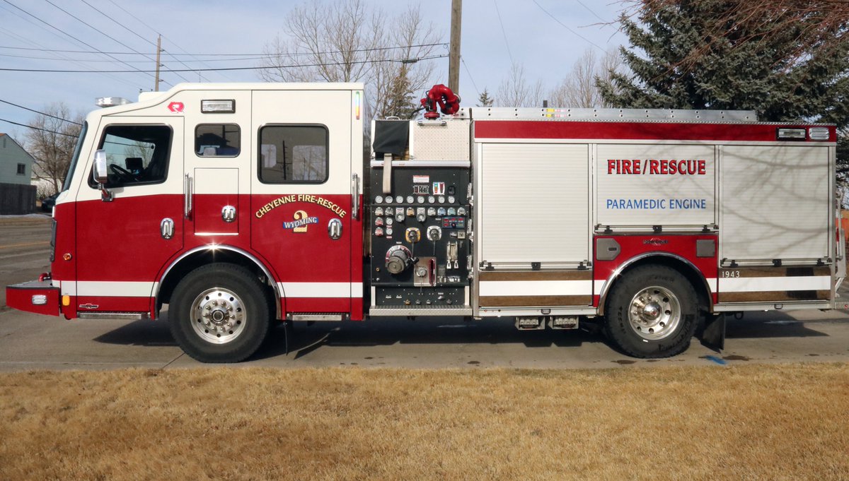 CheyenneFire's tweet photo. Cheyenne Fire Rescue firefighters battle early Saturday morning fire on East Lincolnway.

Press Release: https://t.co/n2bkyz5uL7 https://t.co/Mz8uZW5gqu