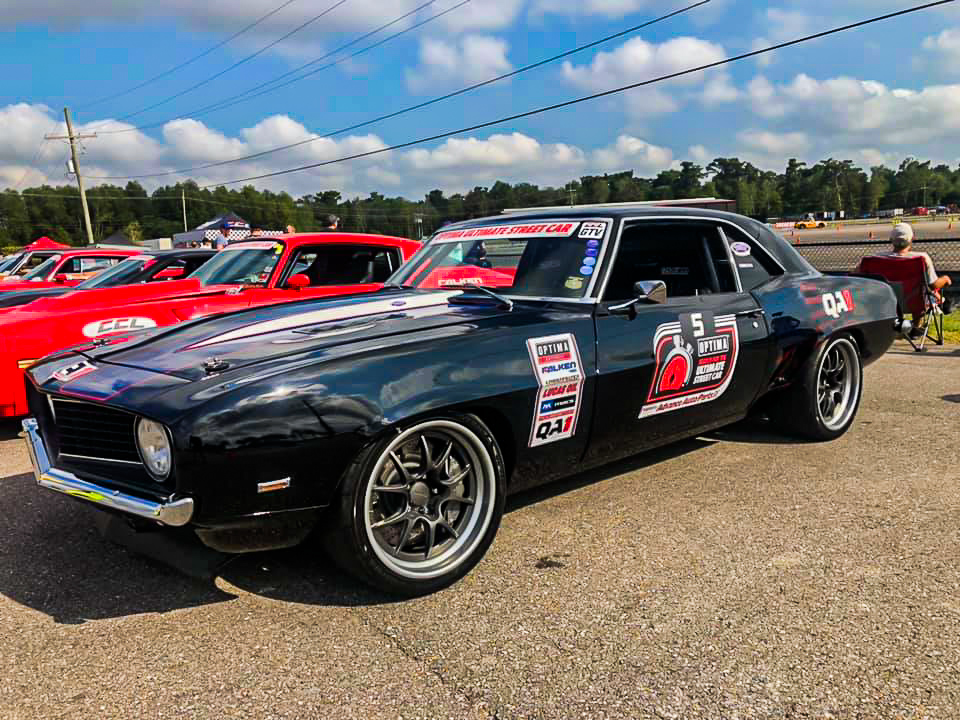 QA1Motorsports's tweet photo. #SideshotSaturday 🔥
#goDRIVEit #QA1equipped #MODequipped #chevycamaro #bigblackcamaro #usca #driveOPTIMA #becausestreetcar #americanmuslcecars #chevroletperformance #QA1shocks #QA1 #camaro https://t.co/Z0KveVk9iz