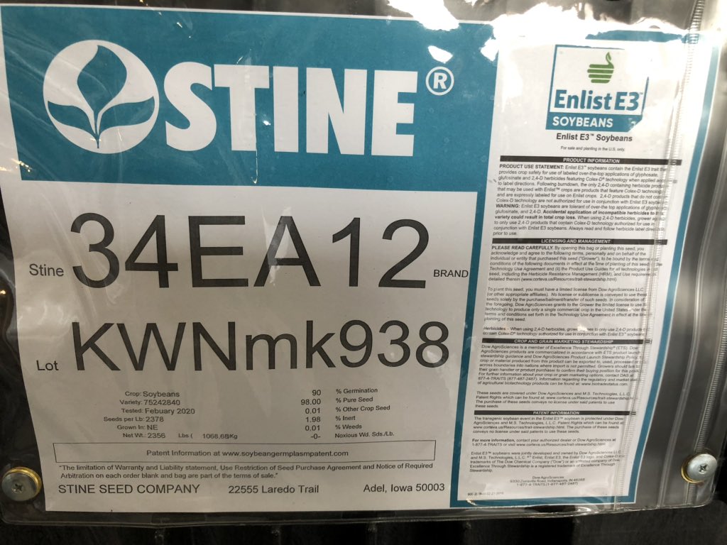 StroySeed's tweet photo. Treated some high yielding 34EA12 and go anywhere 32EA21 @StineSeed soybeans today with some @HeadsUp_ST and #BioSt from @unified_ag for SDS and WM protection season long.   Let us know if we can help you out with #plant20.  We treat others soybeans too! https://t.co/tZHCdmKe0u