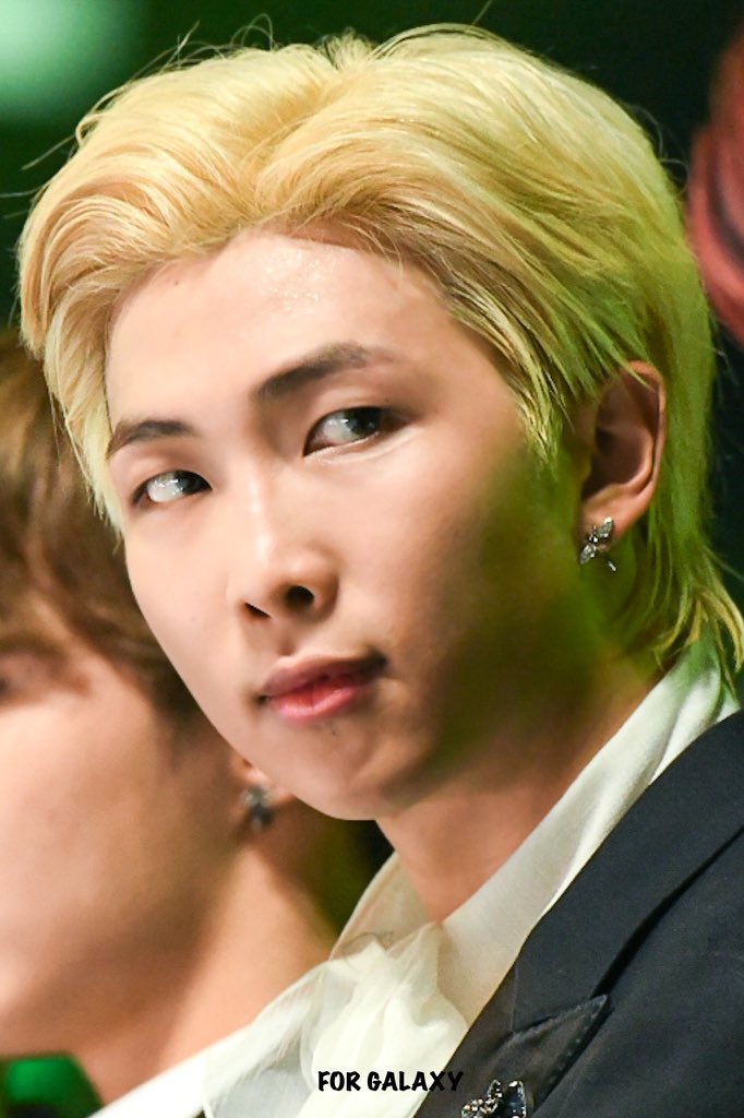 namjoon pics tweet media