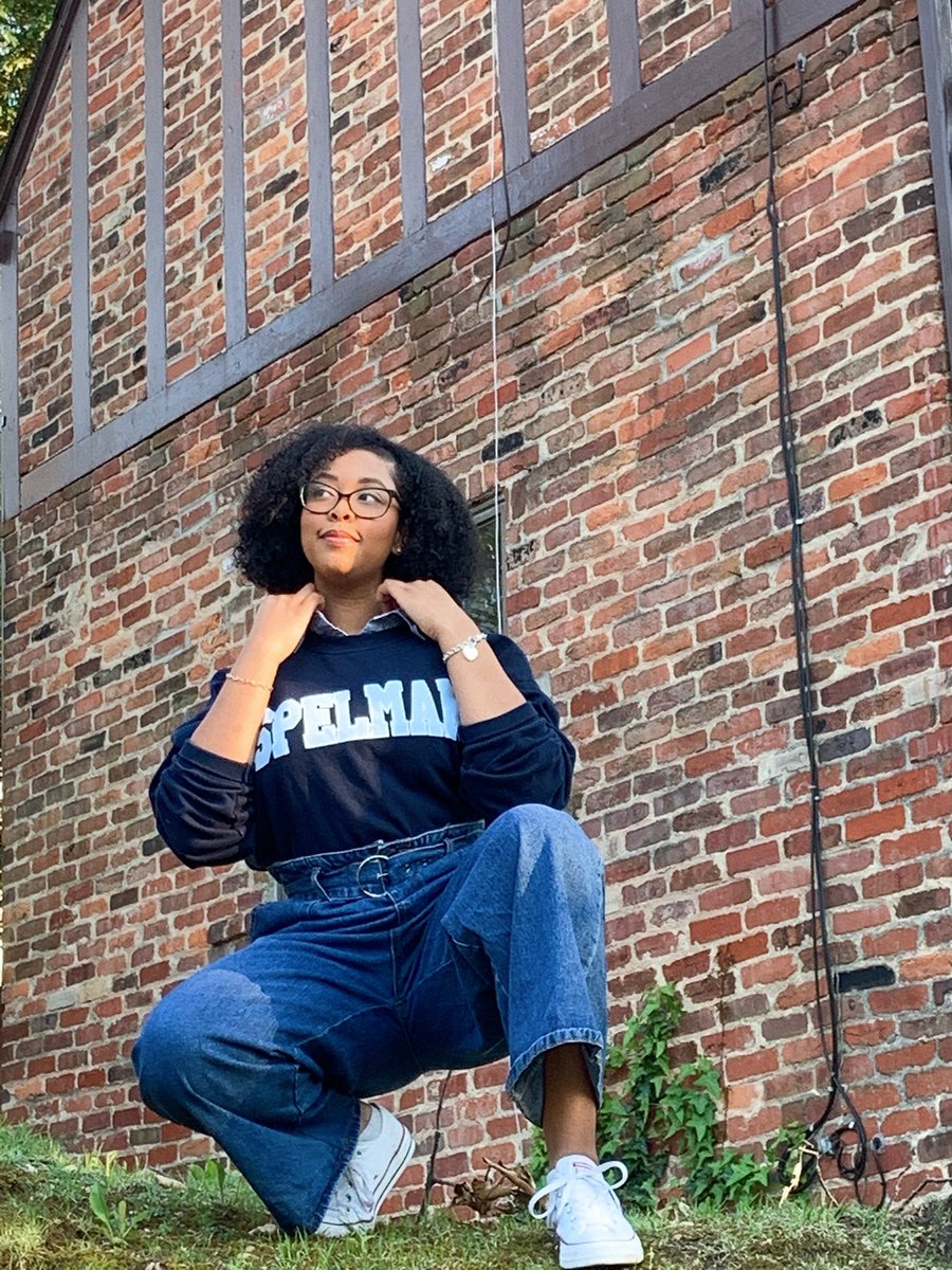 J_quellin525's tweet image. Since I’m not on the oval...welcome to my home 💙💍

#SpelmanFoundersDay
