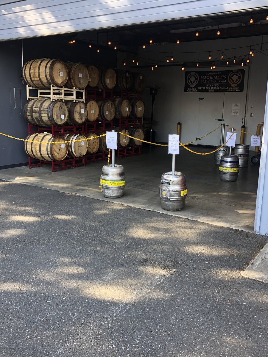 joewillie16's tweet photo. Thanks for filling me up today @MJBrewery love me some #logboom https://t.co/JxgeOVCKGI