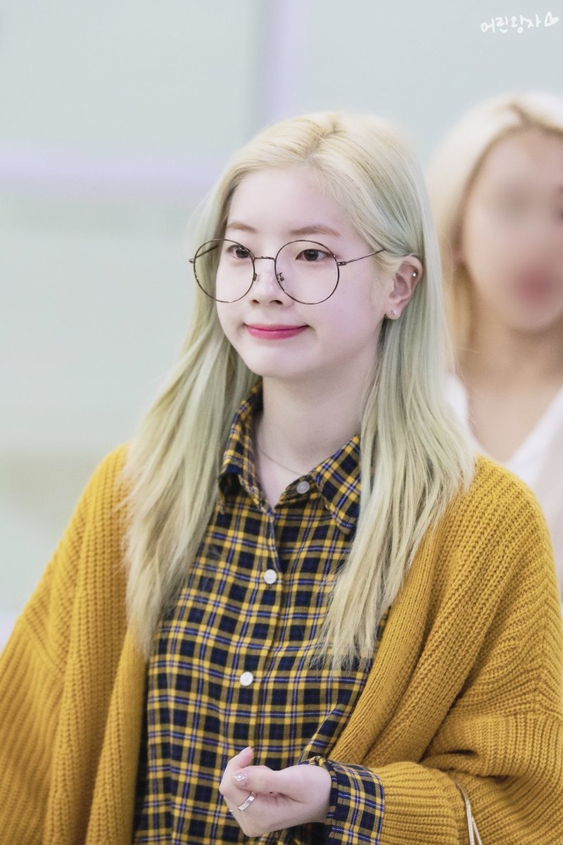 101. Dahyun in specs, just never her prescription 