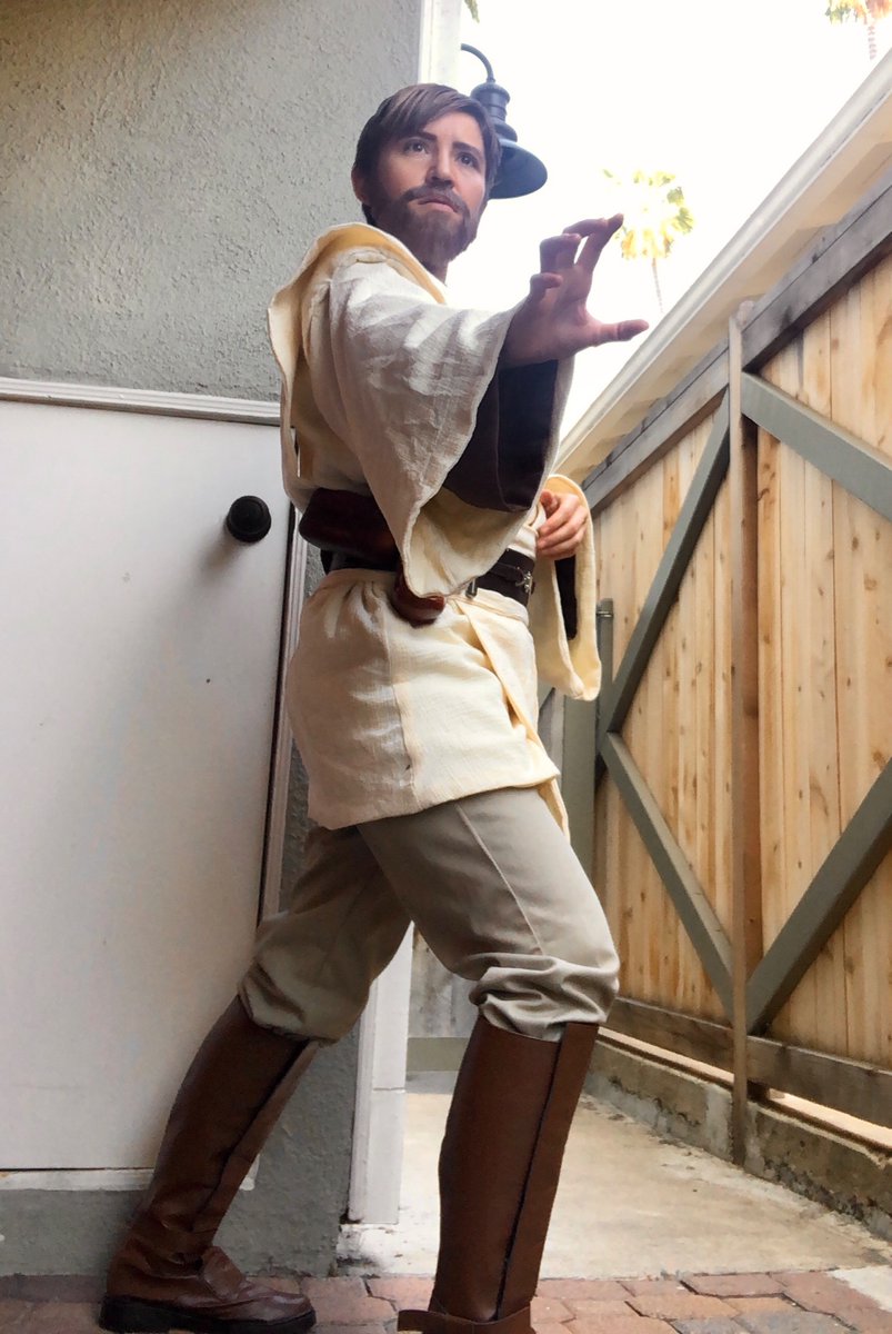 My newest costume, Obi-wan Kenobi! #obiwan #hellothere #Prequel #prequelTrilogy #starwars #costuming #costumes #rebellegion #ewanmcgregor #jedi #lightside
