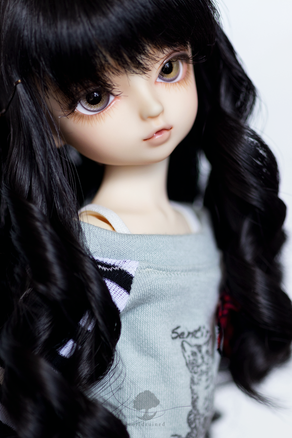 worldruined's tweet photo. Little doodles~
I hope to find more clothing by "a poco a poco" someday!
Yggdrasillion is a YoSD Elena by @volks_doll ; faceup by @MeggiluHouse
dress by #apocoapoco
slip by @volks_doll https://t.co/pGnCXdZfem