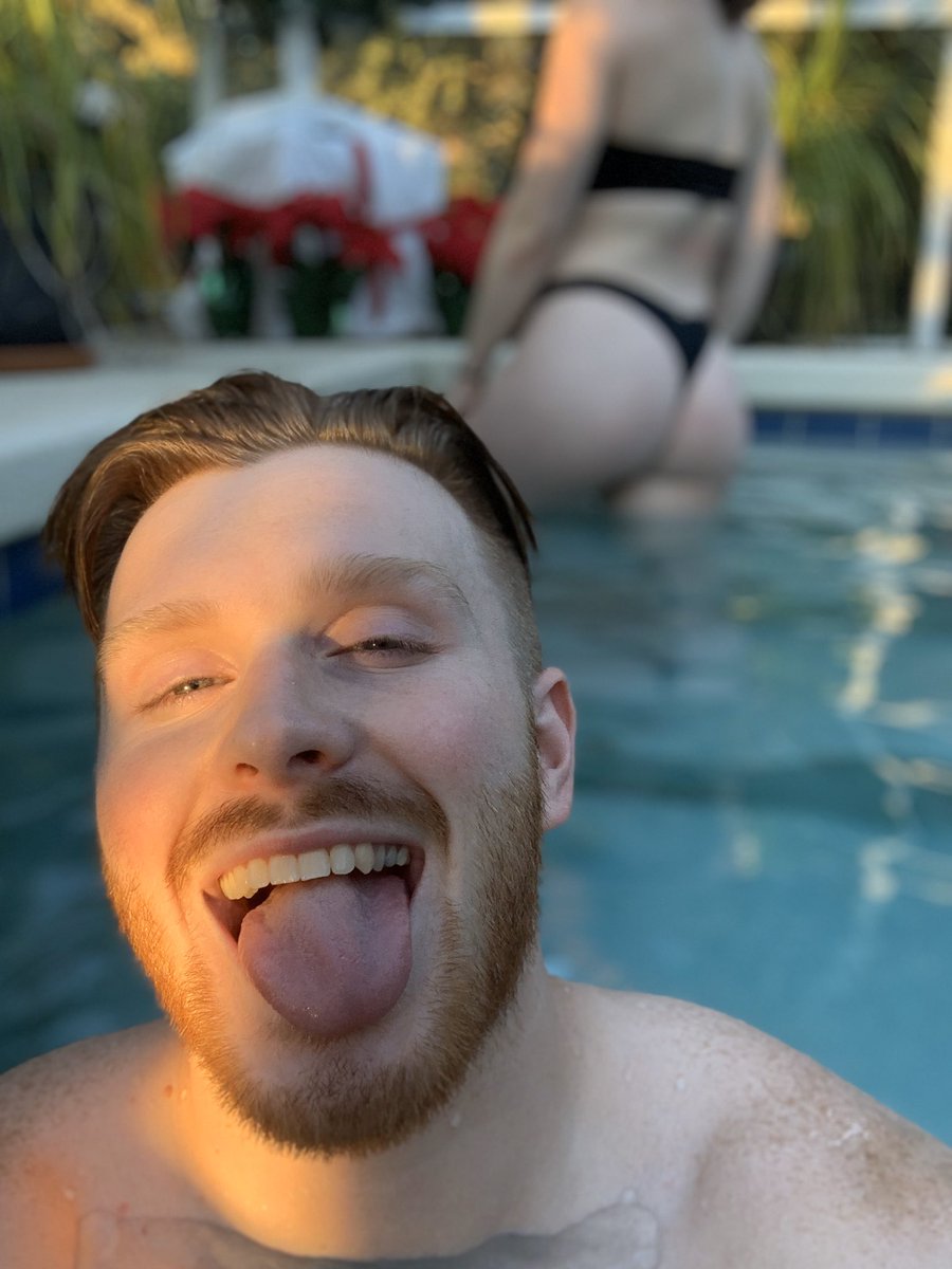 ashtonbuckleyy's tweet photo. #NewProfilePic 🤪 https://t.co/3aPqzQQbOG