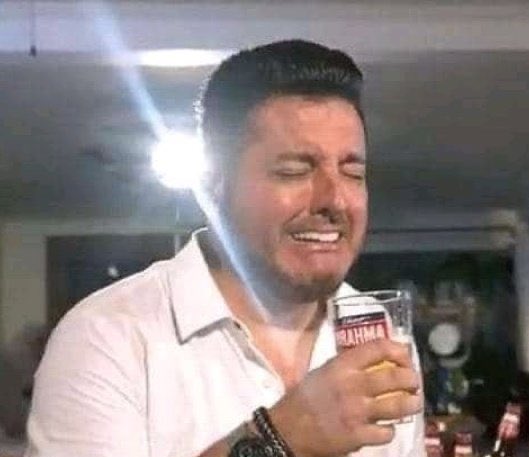 NazareAmarga's tweet image. pessoas que eu chamaria pra um churrasco