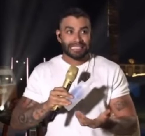 NazareAmarga's tweet image. pessoas que eu chamaria pra um churrasco