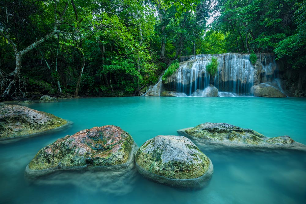 Marylene2489's tweet photo. Wizarding World Monsoon #Thailand #itisthaiculture #Universalstudios @jk_rowling
Wat Thung Setthi -Khon Kaen
Erawan Mineral Waterfall -Kanchana Buri
#Khon #AnnaAndtheKing #LegendSiam #ICONSIAM #DisneyStore #Disneyland #Disneysea #DisneyMagicMoments #HarryPotterAtHome #HarryPotter https://t.co/VG61gH6UHn