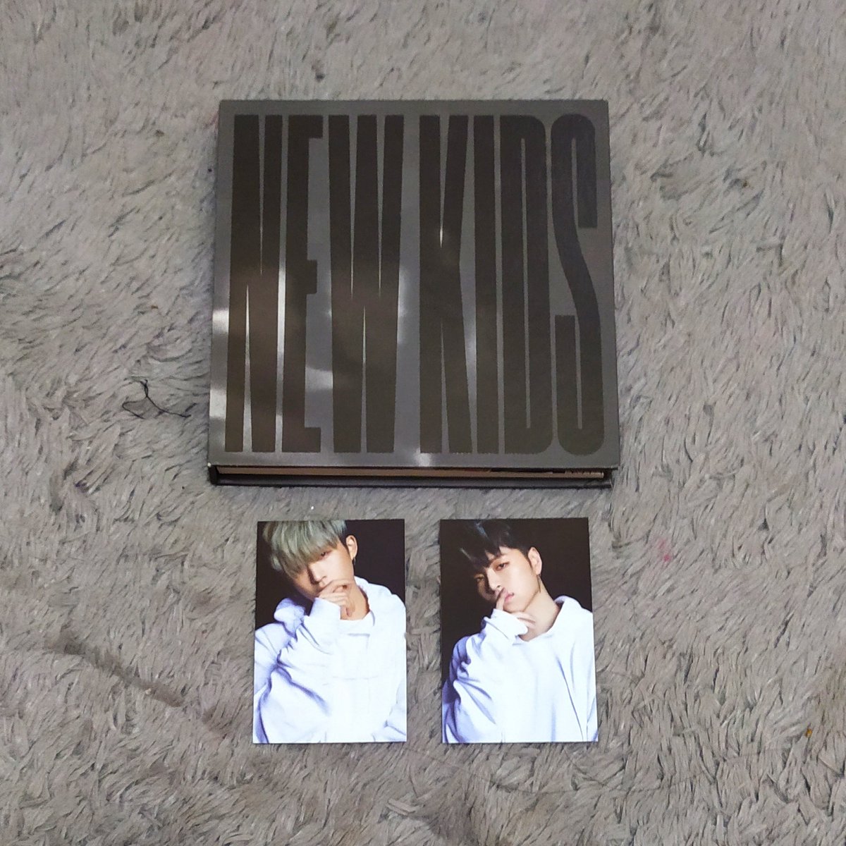 jazzysnowy's tweet photo. NEW KIDS BEGIN BOLD VER.
1. BUNDLE SET (DAPET PC HANBIN & JUNE) - 270K
2. FULLSET HANBIN/JUNE (PILIH SALAH SATU) - 200K
3. HANBIN/JUNE PHOTOCARD ONLY - 100K/PCS
#WTS #WTSiKON #AlbumiKON #WTSAlbumiKON #iKON #iKONAlbum #HanbinPhotocard #JunePhotocard #JualAlbumiKON #AlbumKpop https://t.co/Cf8JHgsCpl