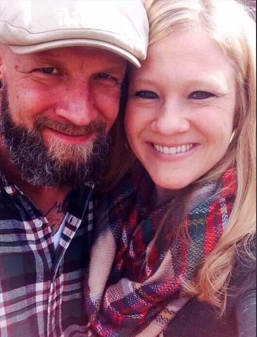 Linz4815's tweet photo. Sending virtual hugs to my sweet brother today! Happy Birthday @cd21664a2c9e4ca!! We love you so much and hope you have the most special day!! Looking forward to us all being together again so we can celebrate! ❤️🎉🎂 https://t.co/jWqyZ9qnP1