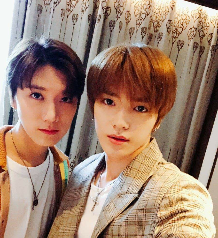 they take such cute selfies