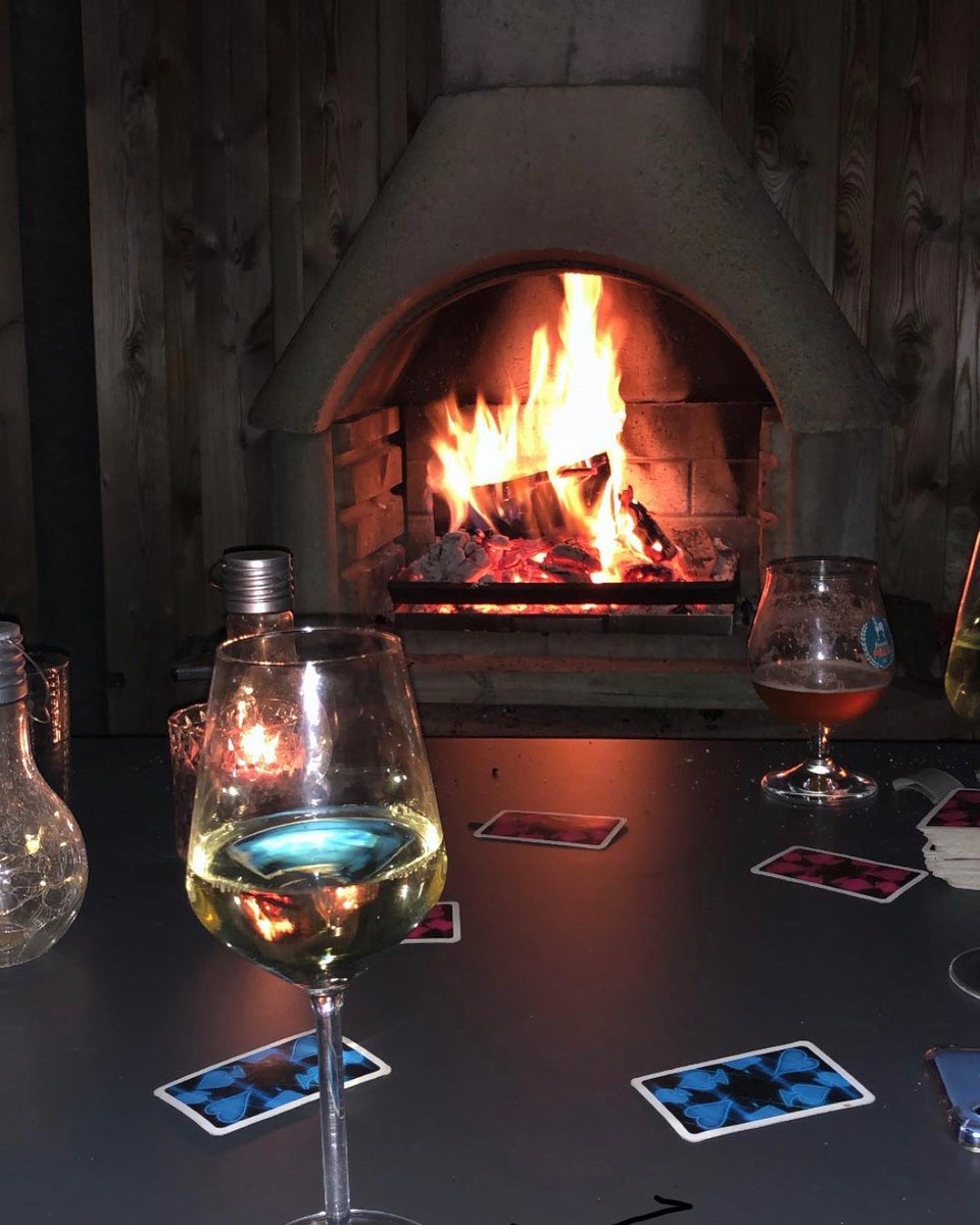 Gezellig avondje in de tuin met dierbaren om je heen, fijne #Pasen en blijf #gezond !