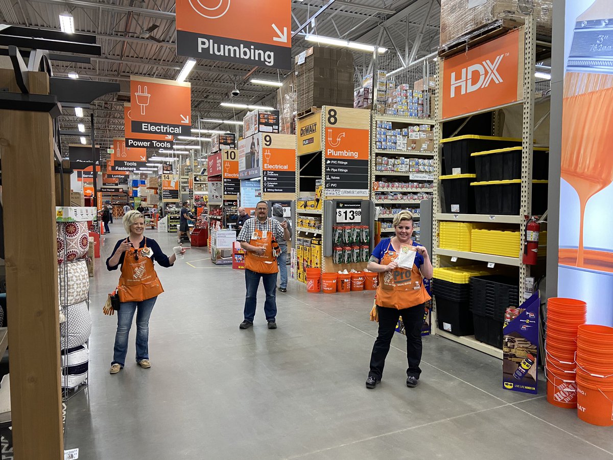 Recognizing SM Amanda for being there for all everyday. Appreciate your leadership and commitment to your team <a href="/Alvarez2Joe/">Joe Alvarez</a> <a href="/ErickaWhorton/">Ericka Whorton</a> @kp20mu <a href="/Alvarez2Joe/">Joe Alvarez</a> @BradSimons3 #workwithapurpose