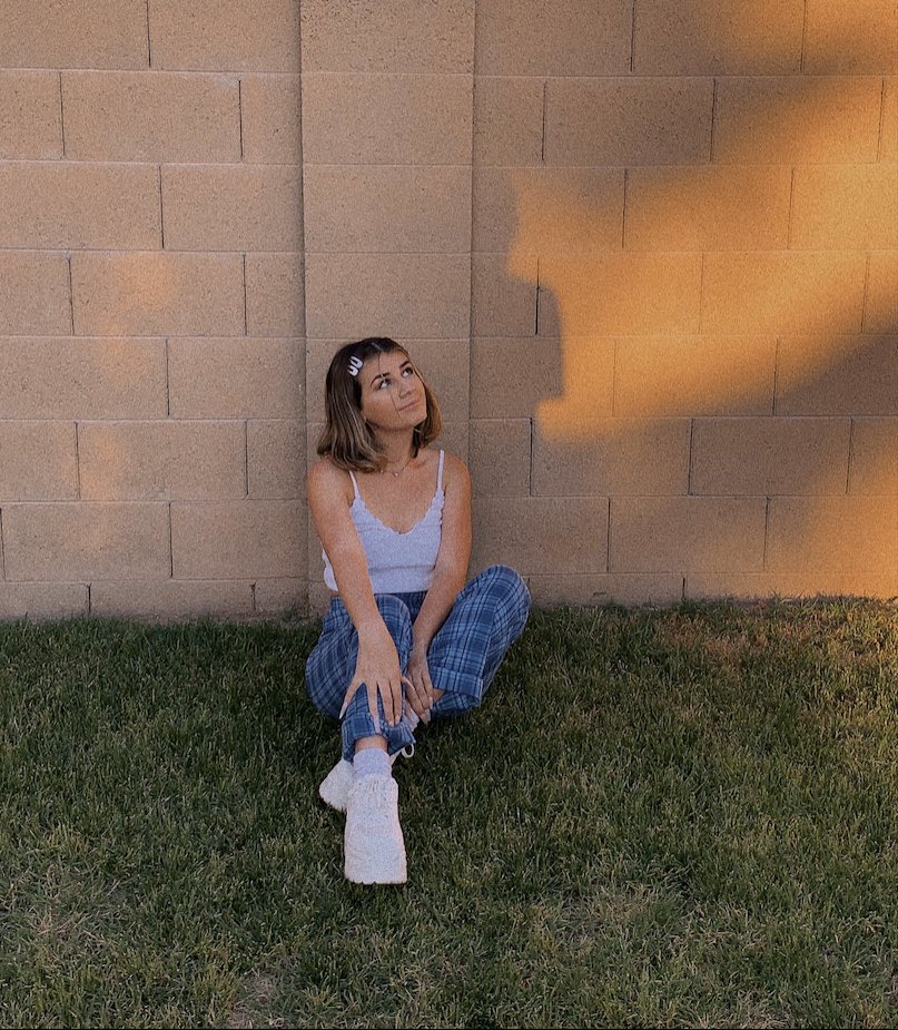 samanthabeam3's tweet photo. 🦋 https://t.co/fvcFa7pon0
