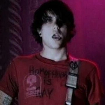Thread of Frank keep being sexual on stage.