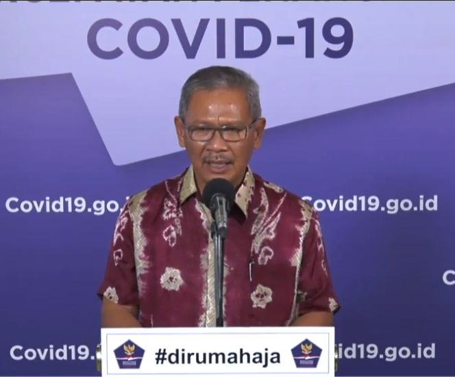 No mask today. But, appreciate the shades of purple. I see what you did there, Mr Yurianto.