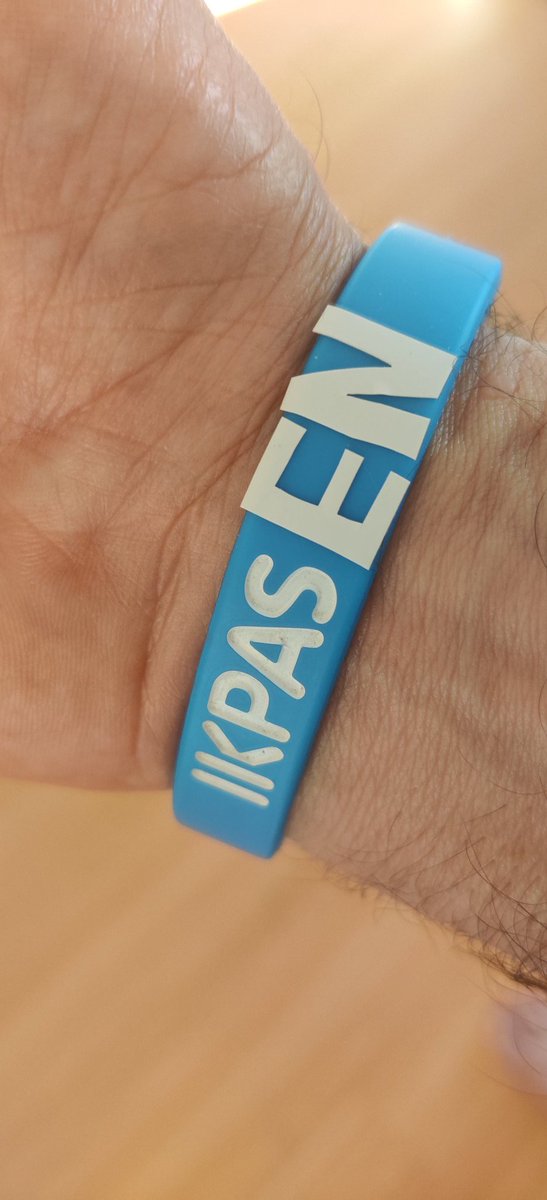 Van IK PAS naar IK PASEN. 40 dagen met alcohol bezig zijn. Alcohol kān ons kwetsbaar maken; we bleken stellig kwetsbaar voor het Corona virus. Gepaste afstand van mensen, plannen, vakantie, sport, mijn moeder... Hierin blijft IK PAS. Maar Pasen belooft perspectief. IK PASEN dus.