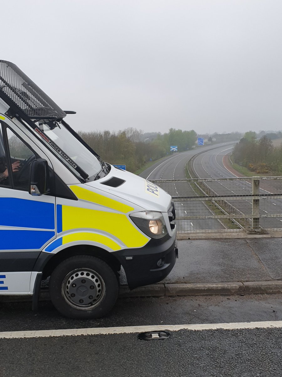 North TSG officers out and about on reassurance patrols in marked and plain vehicles near the border, in towns and Lakes areas.  #StayHomeStaySafe please don't travel to Cumbria for the bank holiday #SaveTheNHS #HomeHeroes #LetsBeatThis #Cumbria #StopAtYam