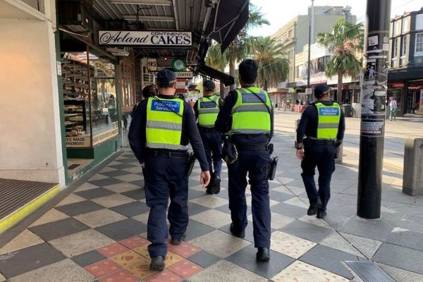 Cctv Asia Pacific No Twitter 最新疫情截止4月12日下午3时 澳大利亚新增21例 新冠肺炎确诊病例 全国累计确诊6313例 12日新增死亡病例3例 累计死亡病例59例 澳大利亚首席医疗官墨菲表示 现在澳大利亚国内疫情控制得较好 但是来自邮轮乘客等海外归来人员