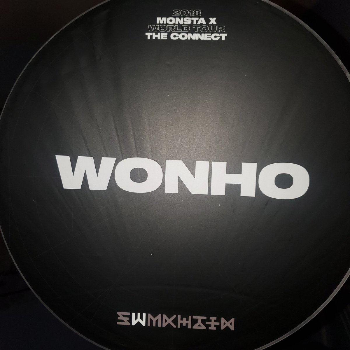 4) His twitter/instagram logo being suspiciously familiar.This might be me being nitpicky but it literally is the same font thats on Monsta X world tour merch (WAH and Connect tours) and idk it almost seems like they just threw something together real quick to use?