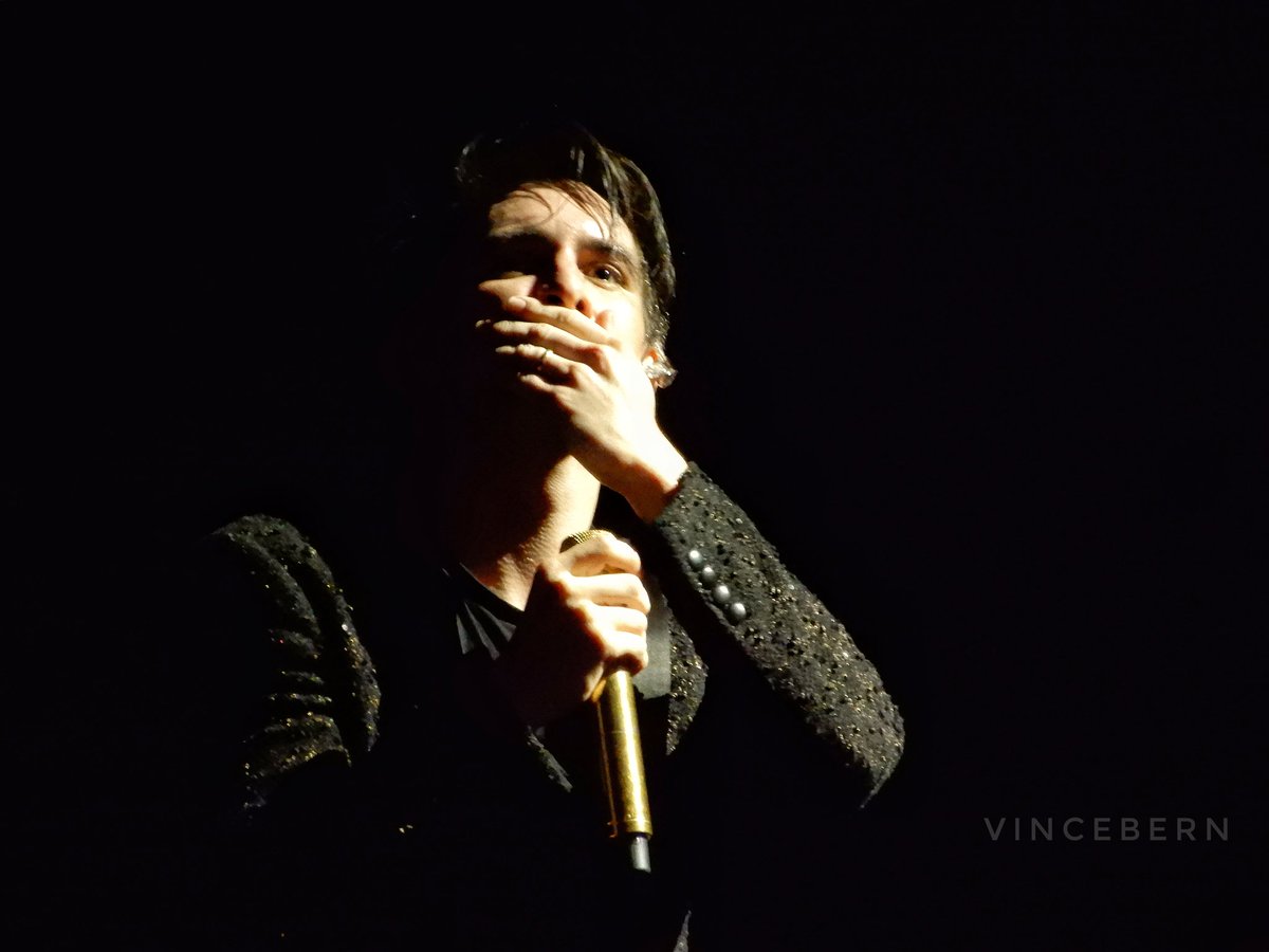 philconcerts's tweet photo. HAPPY 33rd birthday to @brendonurie. Hope you have a great day despite the lockdown. https://t.co/rmEZTtiRF1