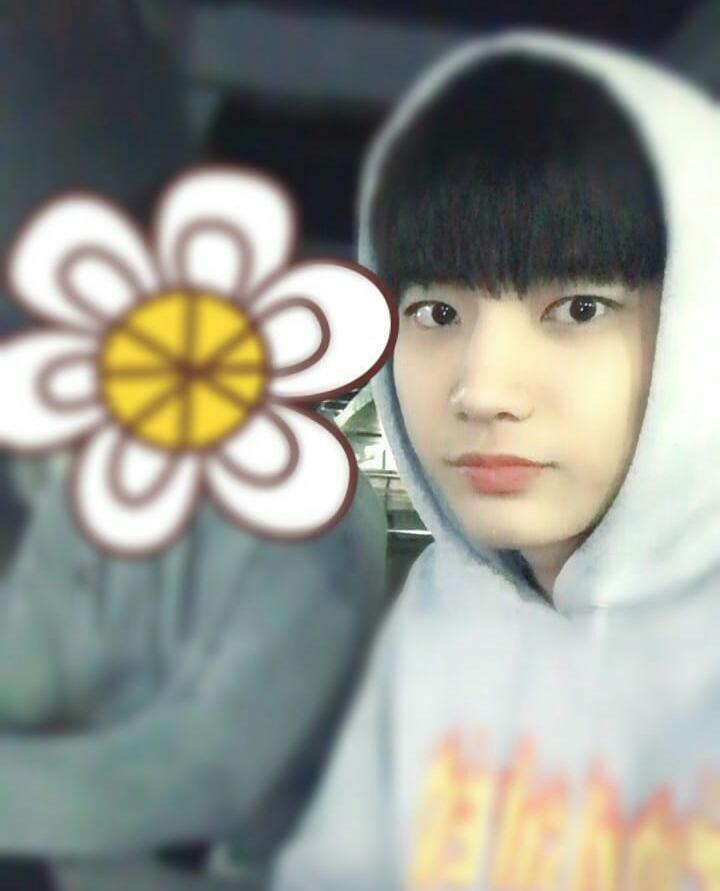 aikachislow's tweet photo. @awmericano @idolfess Chae kaho (ig: cckaho_)
Yoon minguk (ig: olo22o)
Kim hyunbin (404 error not found) https://t.co/9XTKbUW8A5